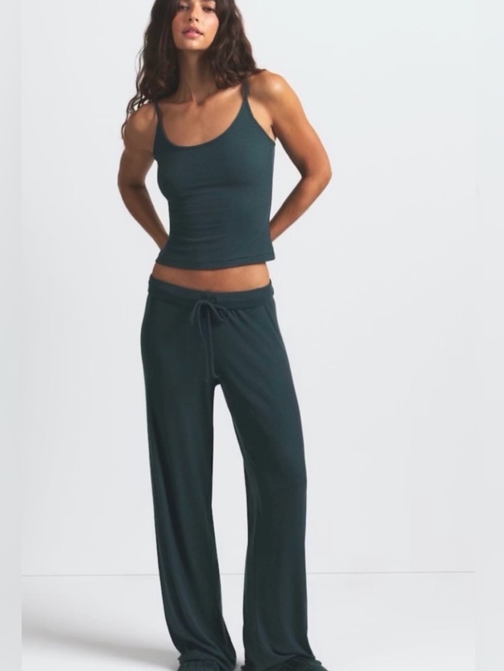 SKIMS Lounge Pants (Cypress Green). Worn once!
